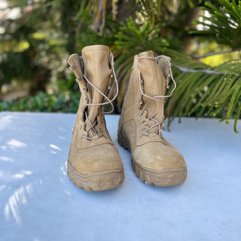 Rocky S2V Boots (Mens Size: 7) (Womens Size: 8.5)